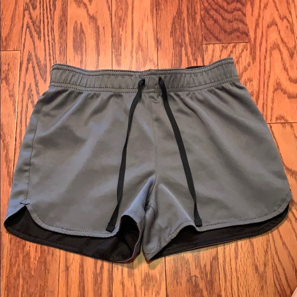 Sport Shorts - Picture 2 of 2